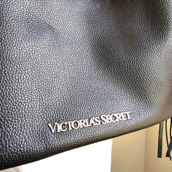 Victoria's Secret Black Vegan Leather Fringe Backpack Handbag Shoulder Bag NWT - Picture 4 of 15